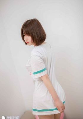 中文字幕在线国产_云播放粤语日本成人在线