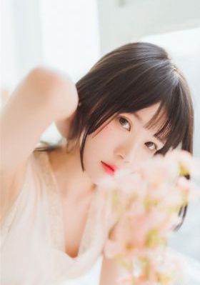 日本九九精品一区二区_BD高清在线
