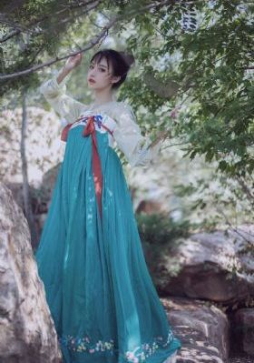 手机在线播放av_超清在线播放观看